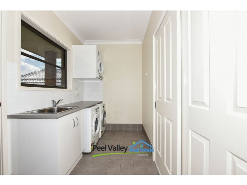 14 Caloola Street, Tamworth NSW 2340