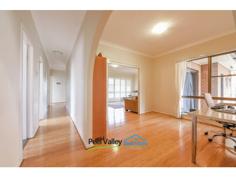 14 Caloola Street, Tamworth NSW 2340