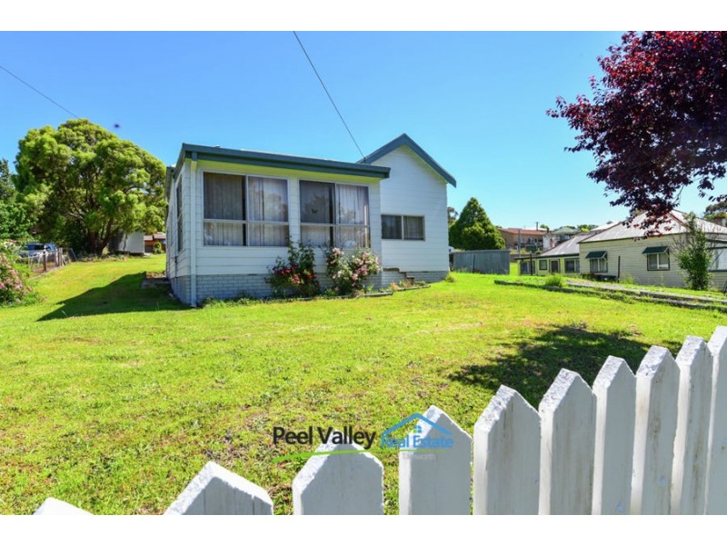 161W Fitzroy Street, Walcha NSW 2354