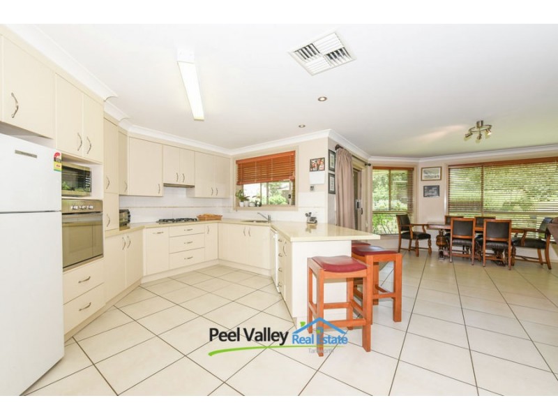 13 Kalinda Place, Tamworth NSW 2340