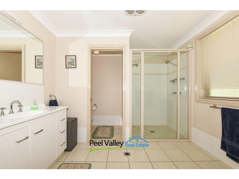 13 Kalinda Place, Tamworth NSW 2340