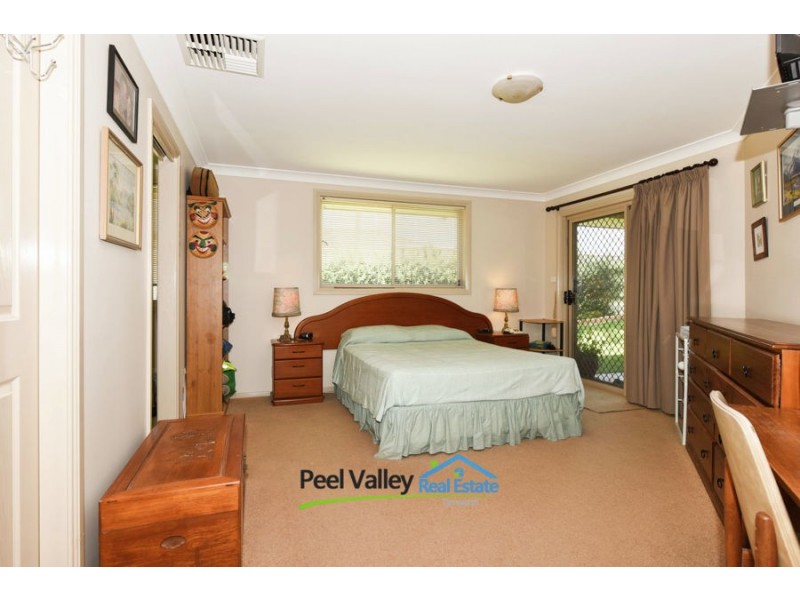 13 Kalinda Place, Tamworth NSW 2340