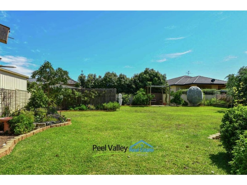 13 Kalinda Place, Tamworth NSW 2340