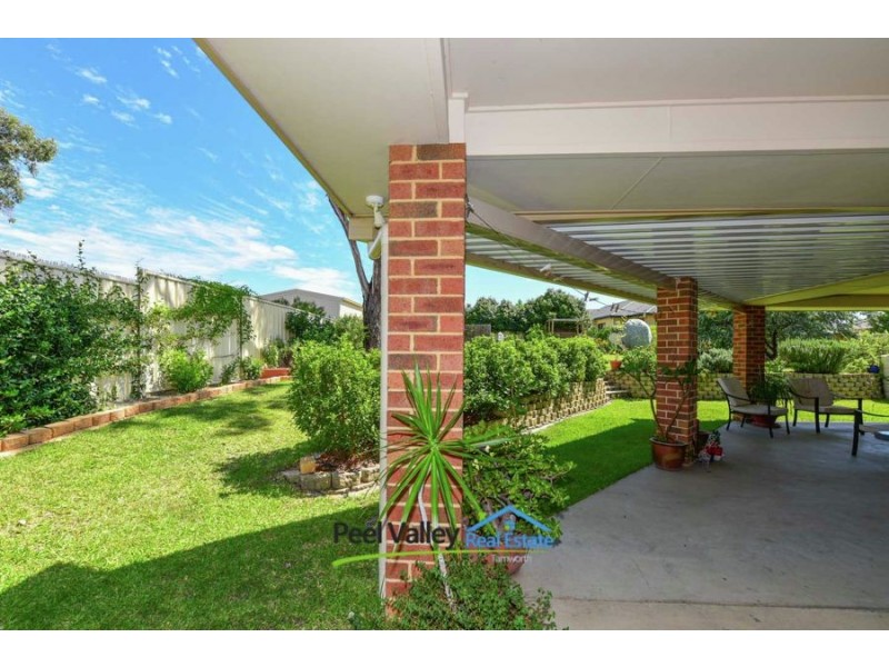 13 Kalinda Place, Tamworth NSW 2340