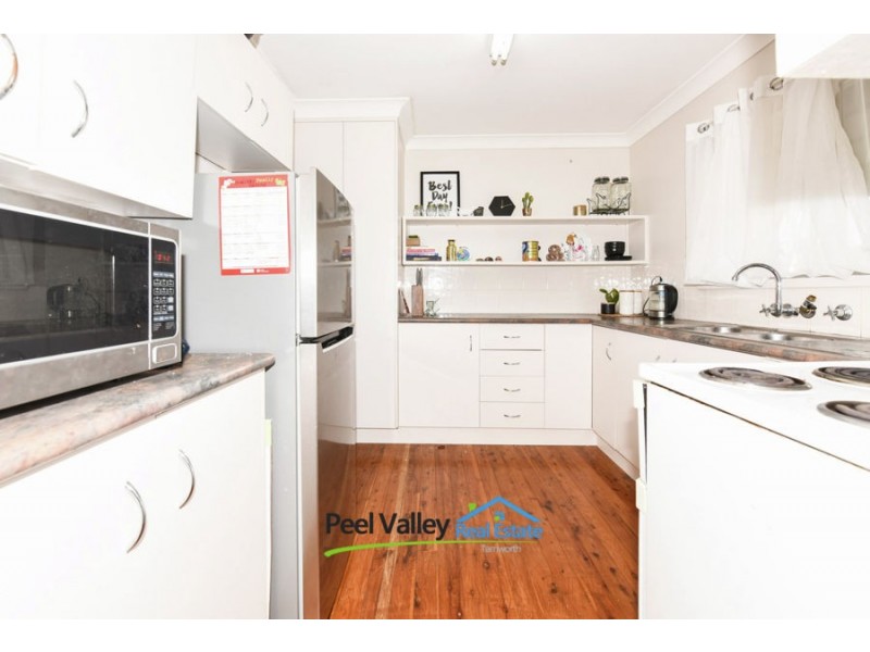 4 Fisher Road, Tamworth NSW 2340