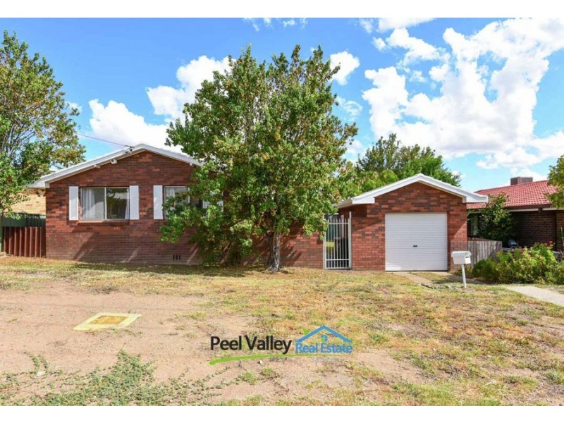47 Minnamurra Crescent, Tamworth NSW 2340