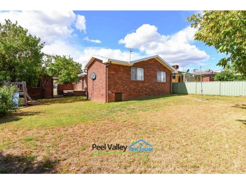 47 Minnamurra Crescent, Tamworth NSW 2340