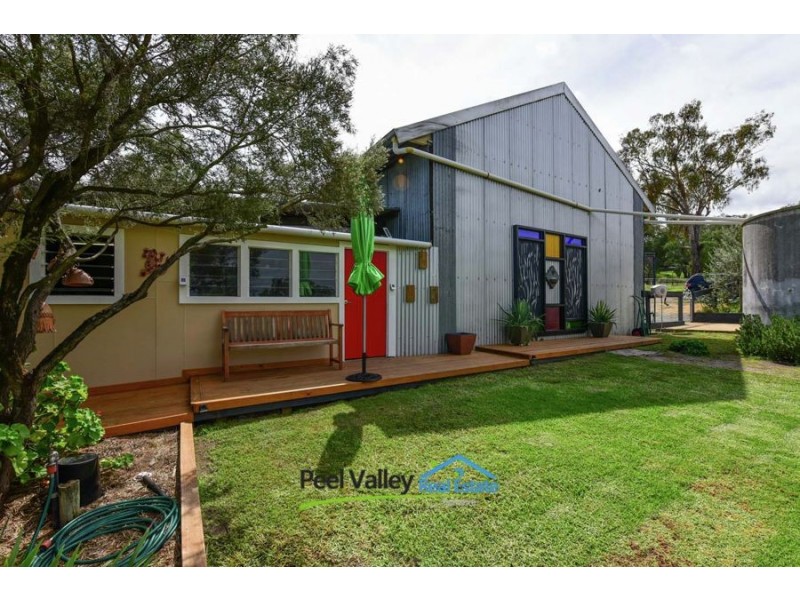 42 Roses Lane, Kootingal NSW 2352