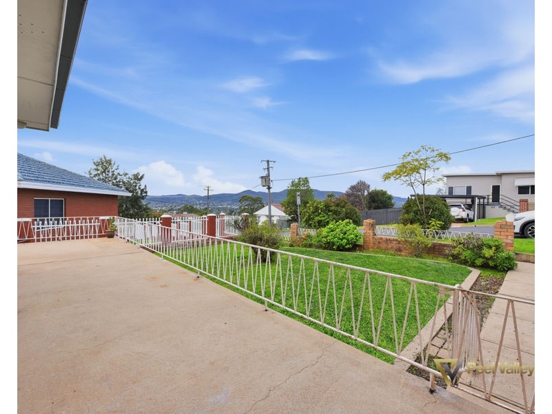 6 Reservoir Street, Tamworth NSW 2340