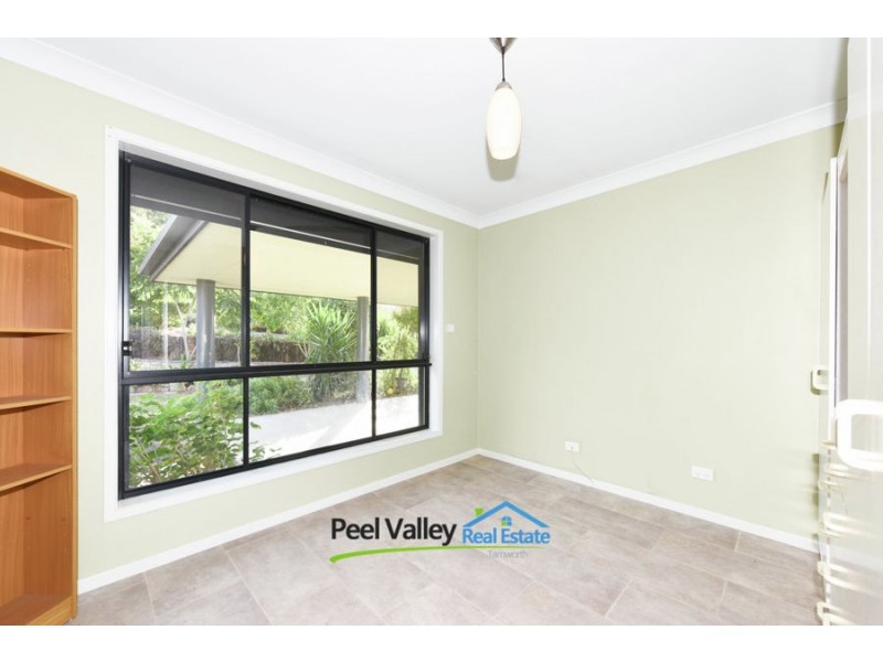 5 Lawrence Avenue, Tamworth NSW 2340
