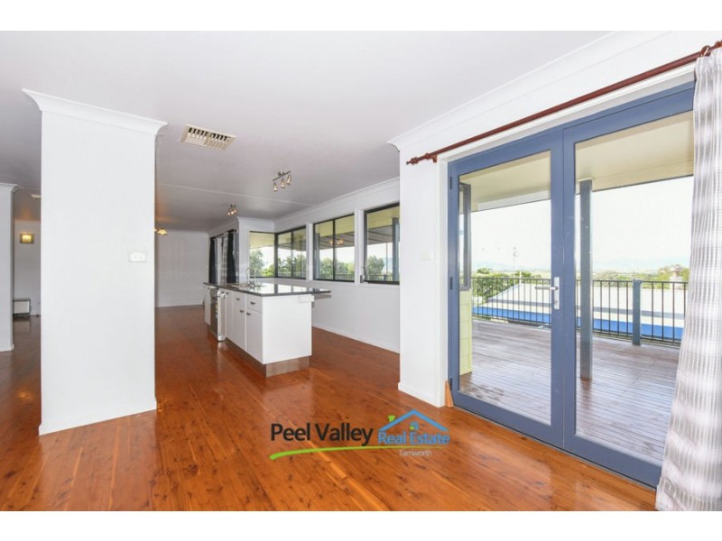 5 Lawrence Avenue, Tamworth NSW 2340