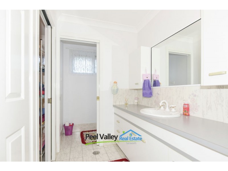 10 Warrego Street, Manilla NSW 2346