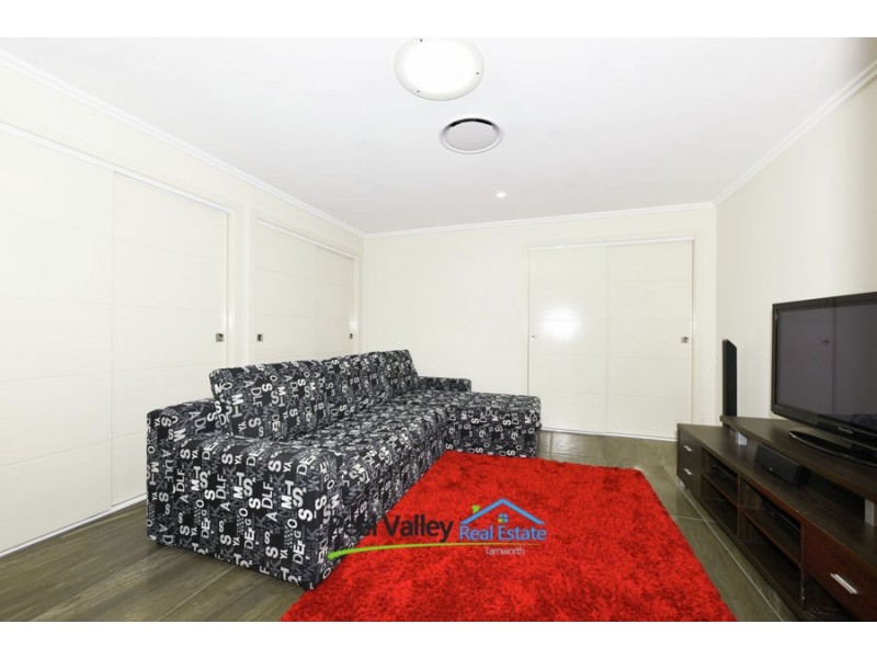 12 Orchid Drive, Kootingal NSW 2352