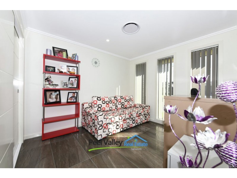 12 Orchid Drive, Kootingal NSW 2352