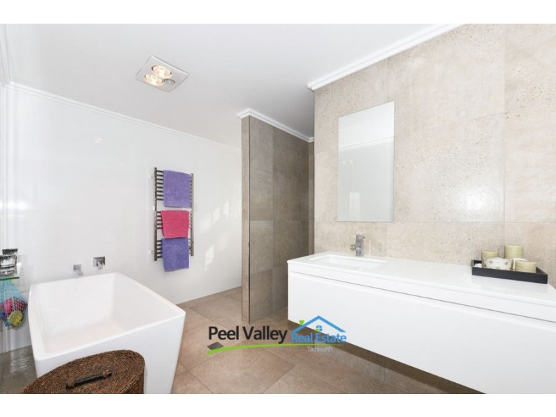 12 Orchid Drive, Kootingal NSW 2352