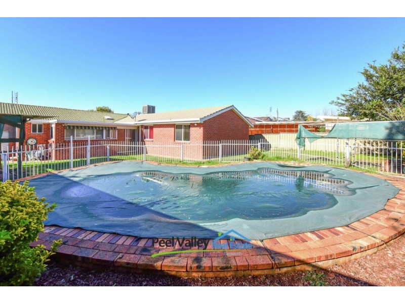 4 Baringa Place, Tamworth NSW 2340