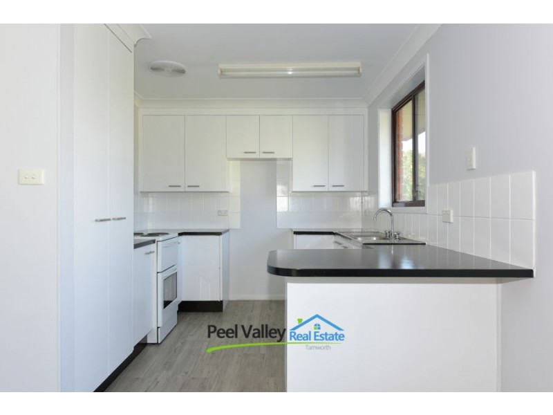 95 Edward Street, Tamworth NSW 2340