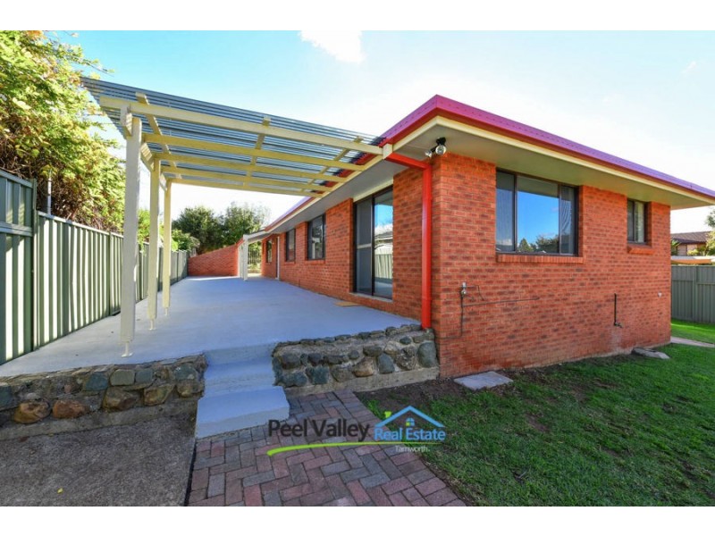 95 Edward Street, Tamworth NSW 2340