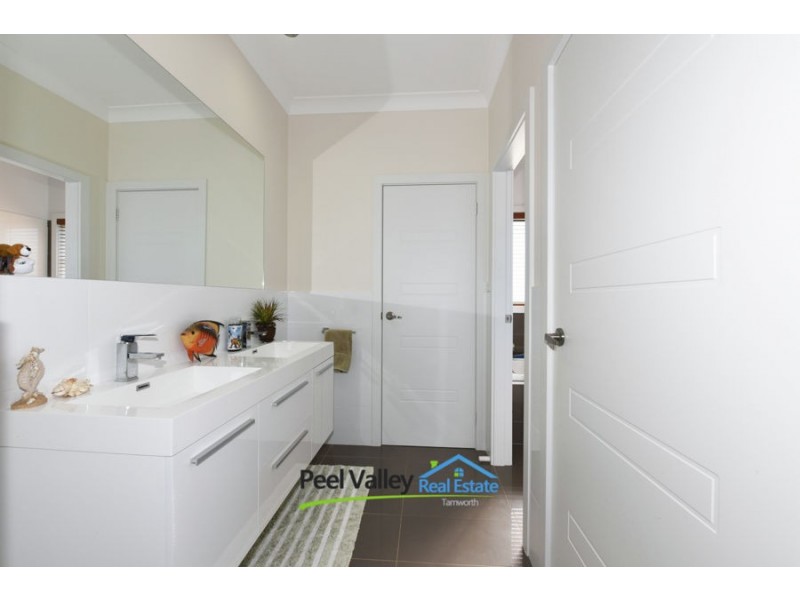 3 Garrison Court, Tamworth NSW 2340