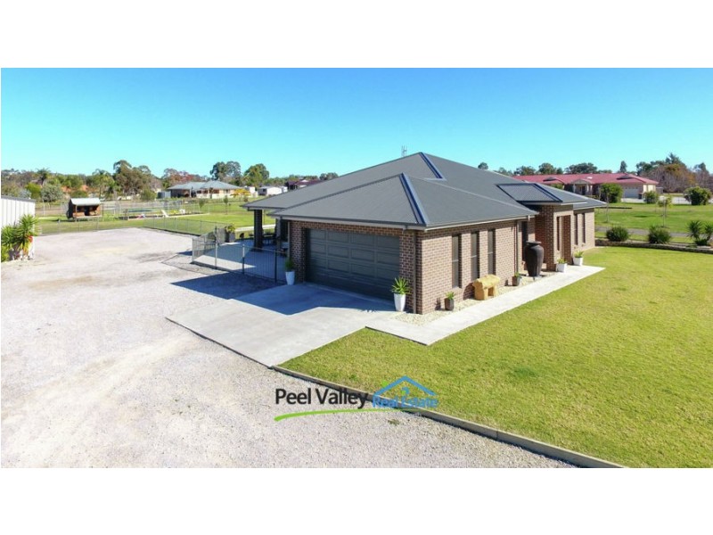 3 Garrison Court, Tamworth NSW 2340