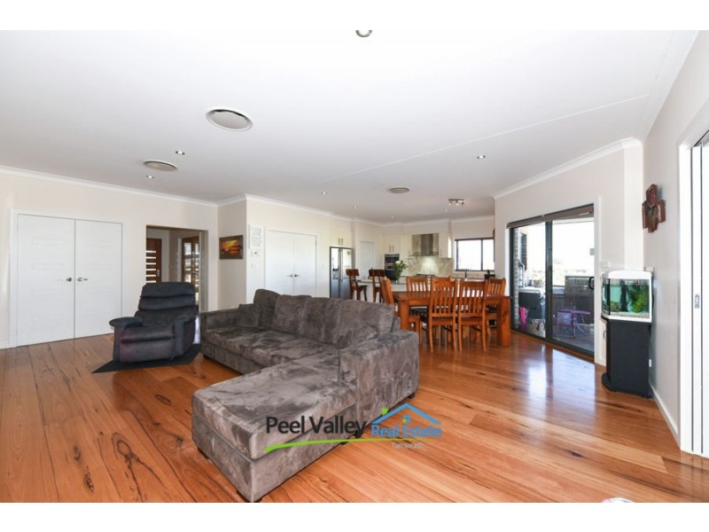 3 Garrison Court, Tamworth NSW 2340
