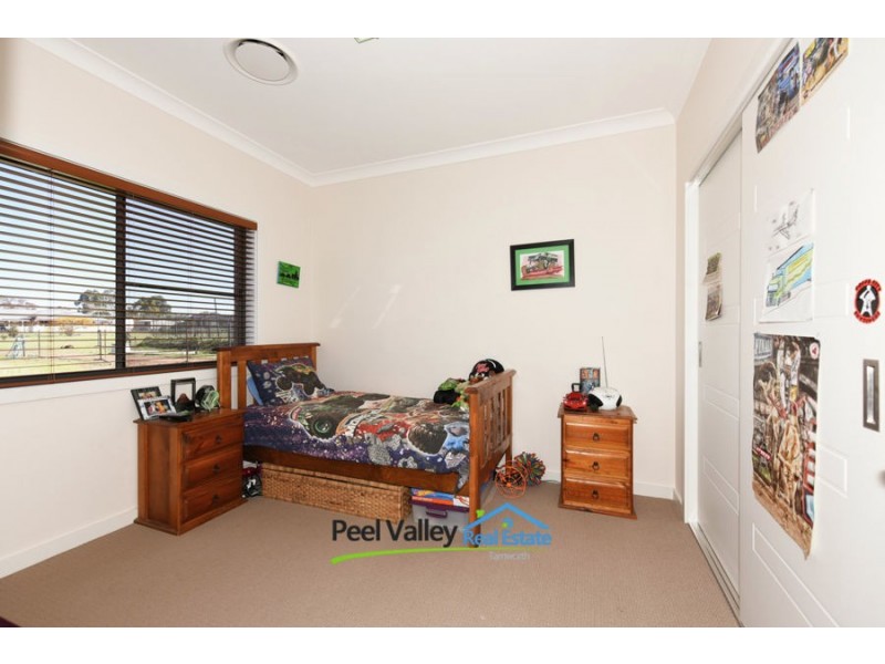 3 Garrison Court, Tamworth NSW 2340
