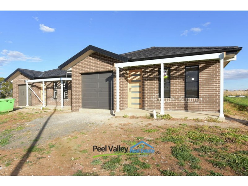 10 Appaloosa Place, Tamworth NSW 2340