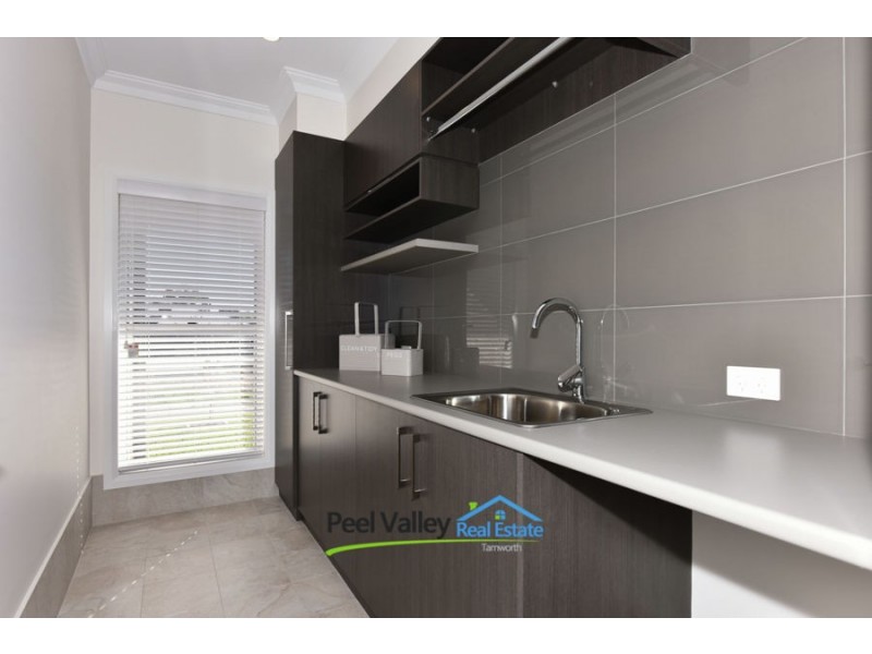 3 Lorikeet Drive, Tamworth NSW 2340