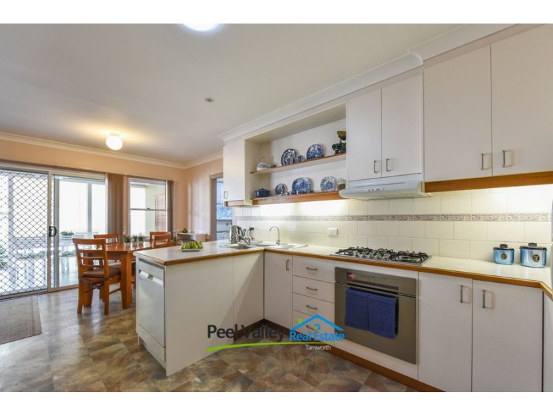 113 Piper Street, Tamworth NSW 2340