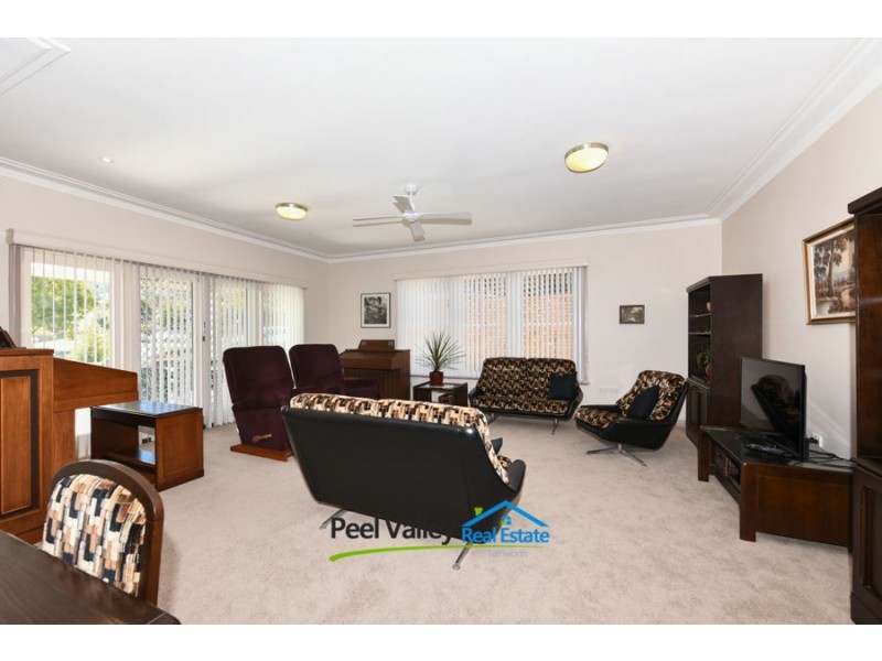 113 Piper Street, Tamworth NSW 2340