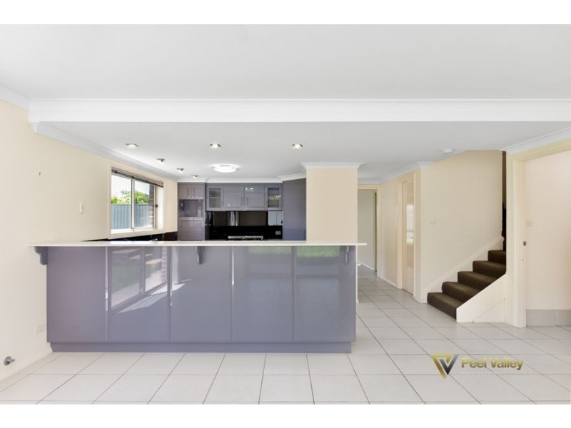 9A The Grove, Tamworth NSW 2340