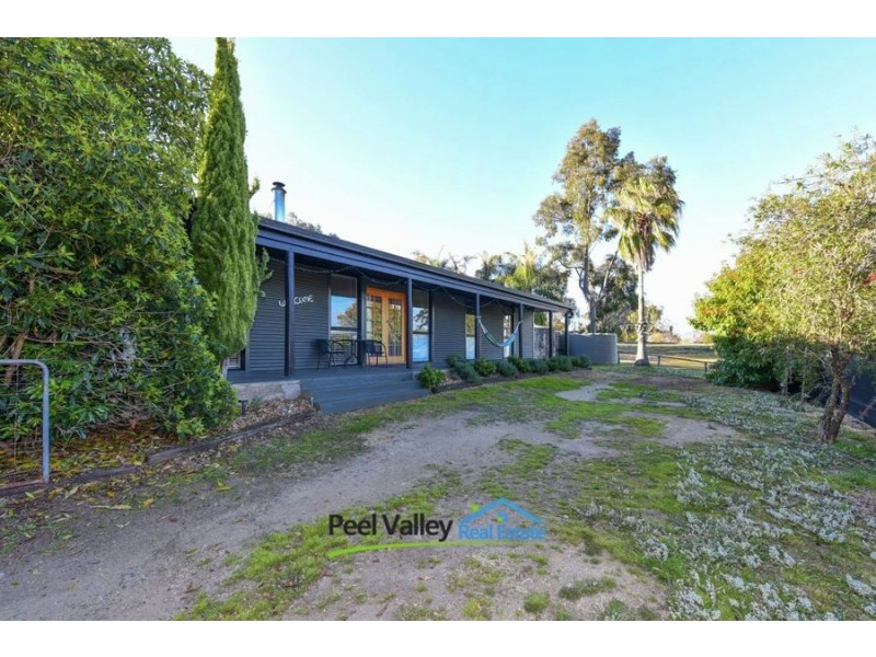 58 Roses Lane, Kootingal NSW 2352