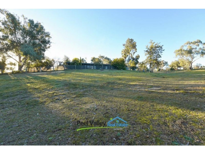 58 Roses Lane, Kootingal NSW 2352