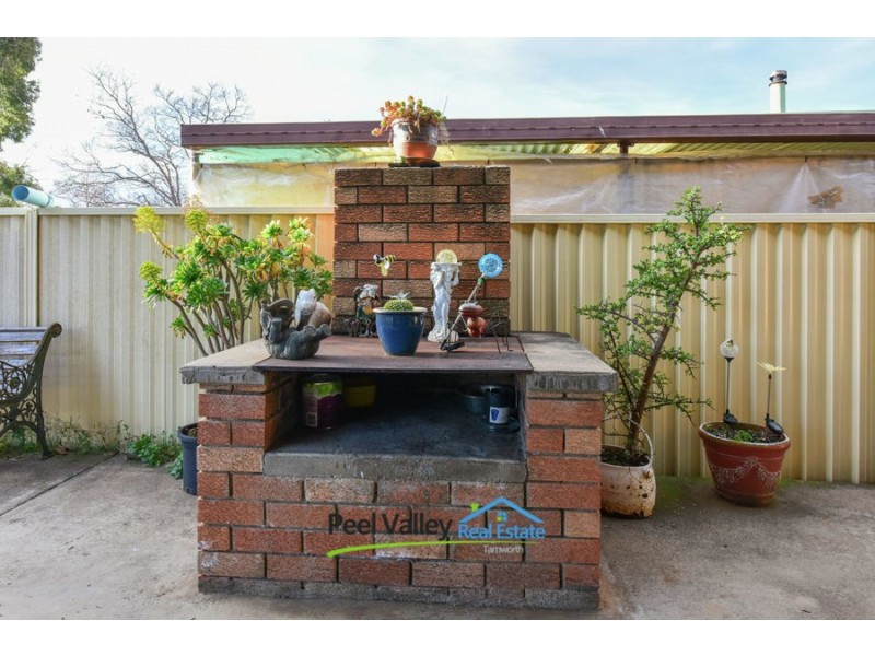 38 Kurrawan Street, Tamworth NSW 2340