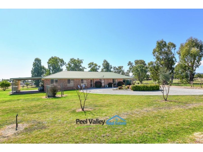 68 Warrah Road, Tamworth NSW 2340