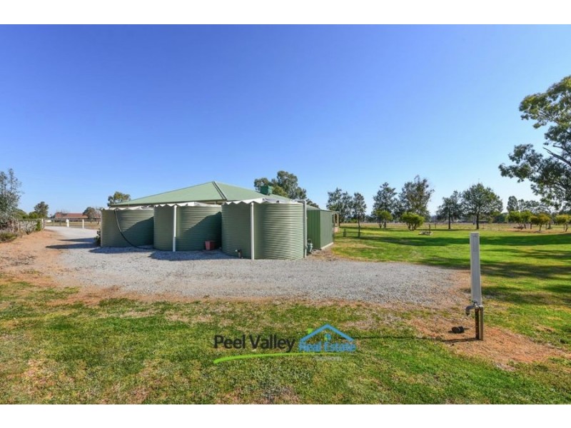 68 Warrah Road, Tamworth NSW 2340