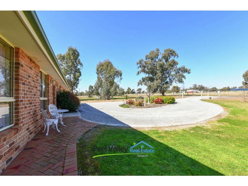 68 Warrah Road, Tamworth NSW 2340