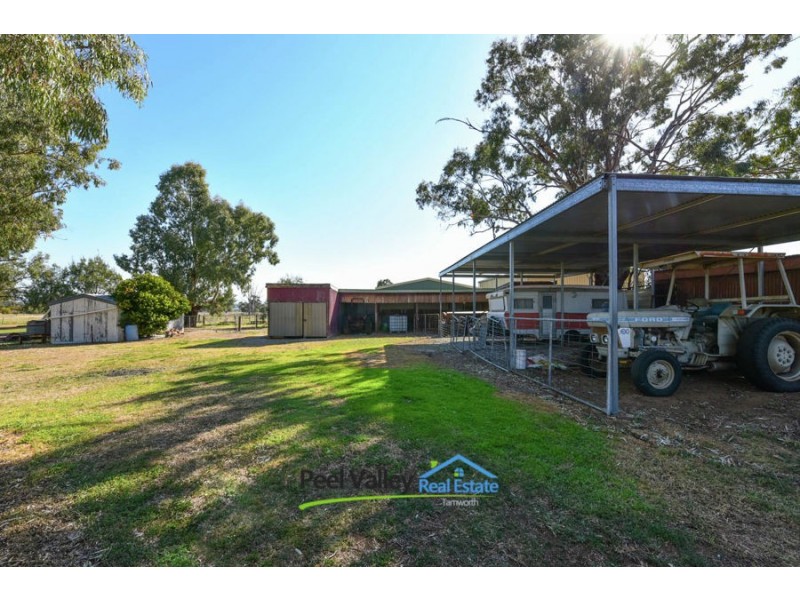 68 Warrah Road, Tamworth NSW 2340