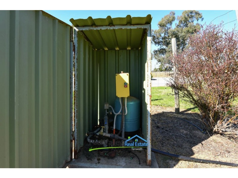 68 Warrah Road, Tamworth NSW 2340