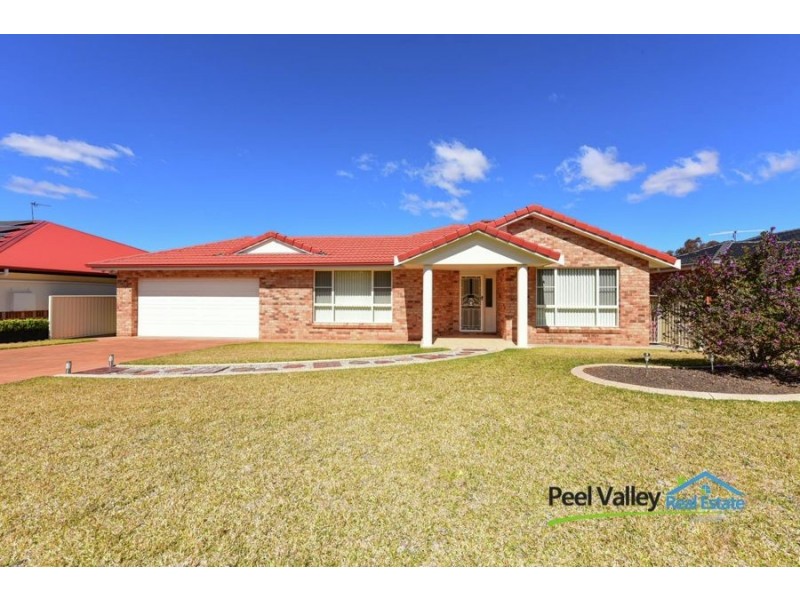 19 Ebony Close, Tamworth NSW 2340
