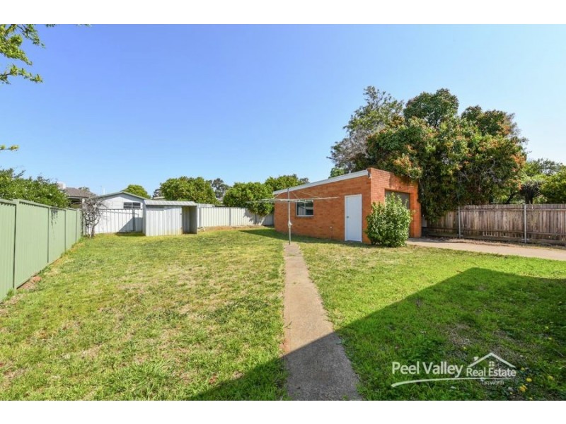 23 Warren Street, Tamworth NSW 2340
