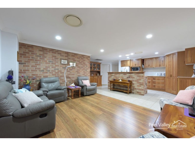 17 Ebony Close, Tamworth NSW 2340