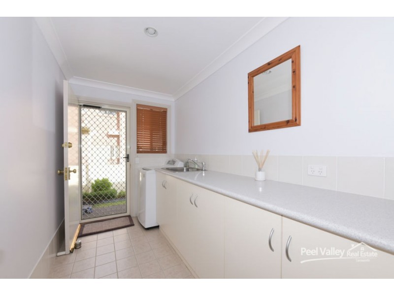 17 Ebony Close, Tamworth NSW 2340