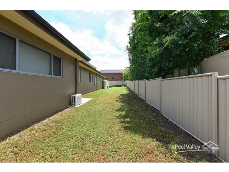 42 Johnston Street, Tamworth NSW 2340