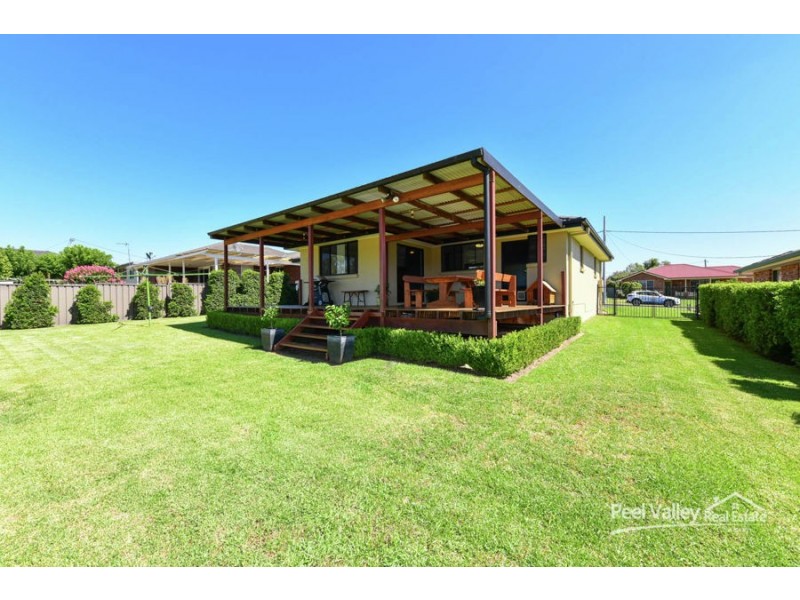 20 Leonora Crescent, Kootingal NSW 2352