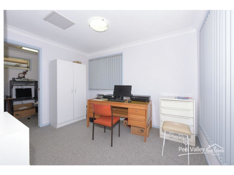 1 Goderich Court, Tamworth NSW 2340