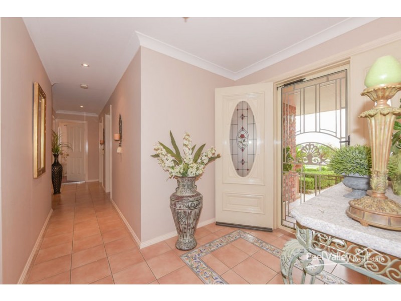 10 Minimbah Close, Tamworth NSW 2340