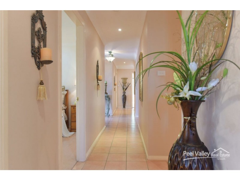 10 Minimbah Close, Tamworth NSW 2340