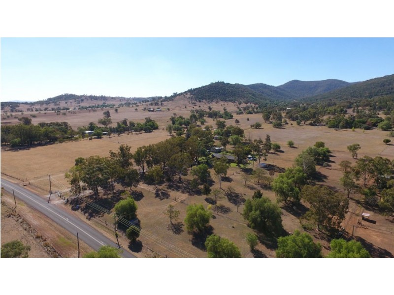 1069 Upper Moore Creek Road, Tamworth NSW 2340