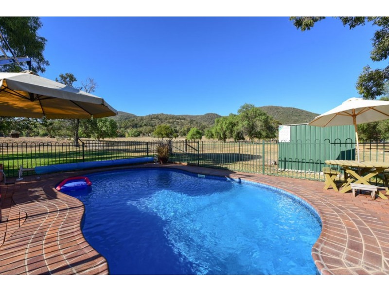 1069 Upper Moore Creek Road, Tamworth NSW 2340